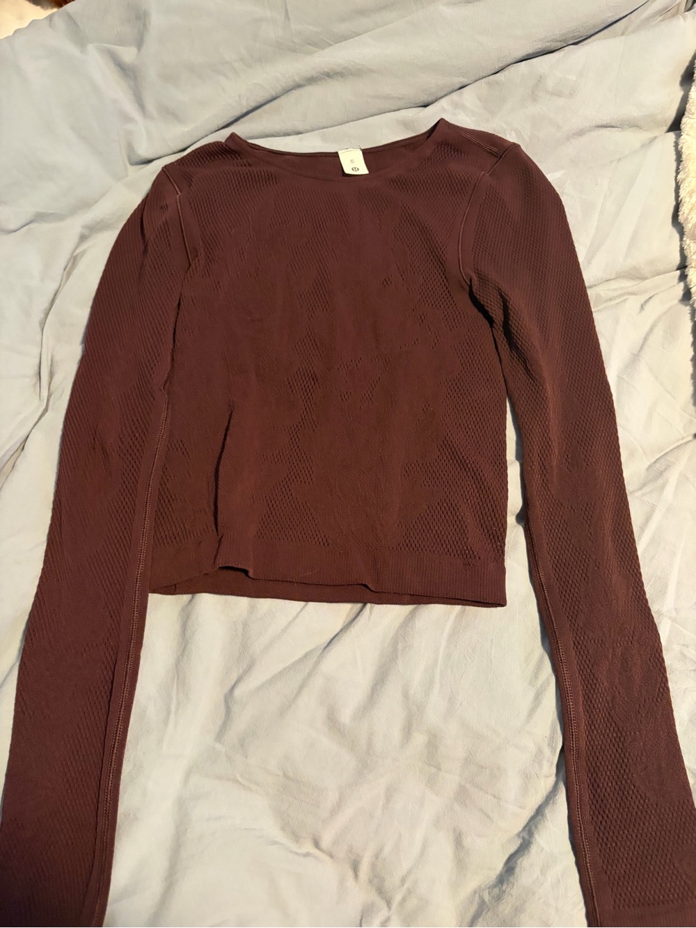 lululemon athletica Long-Sleeve Mesh Crewneck Top in Burgundy